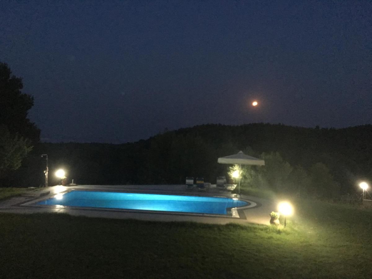 Villa Sourouko パリウリ エクステリア 写真