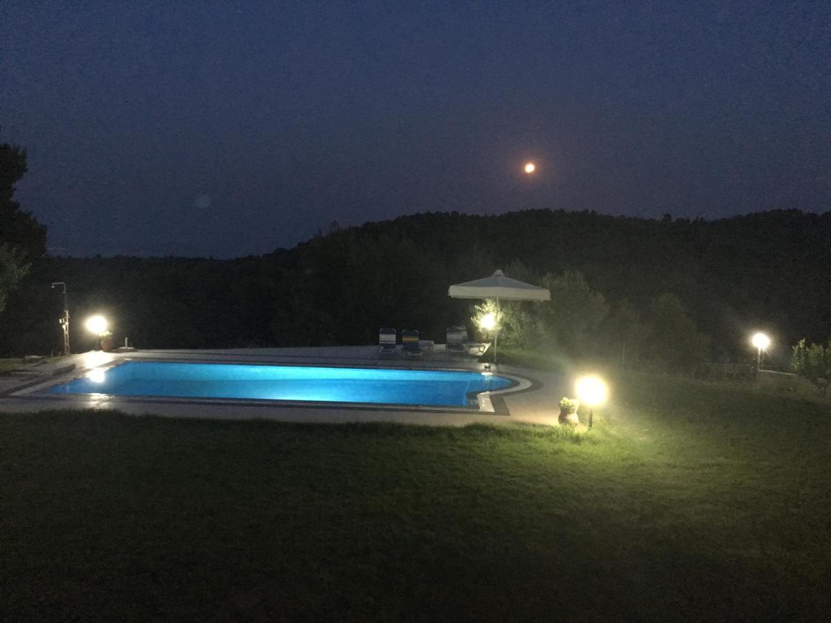 Villa Sourouko パリウリ エクステリア 写真