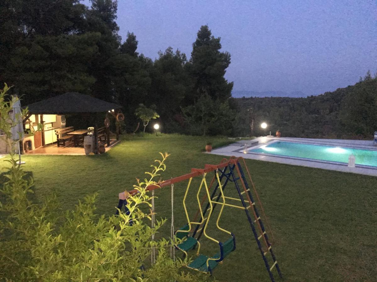 Villa Sourouko パリウリ エクステリア 写真